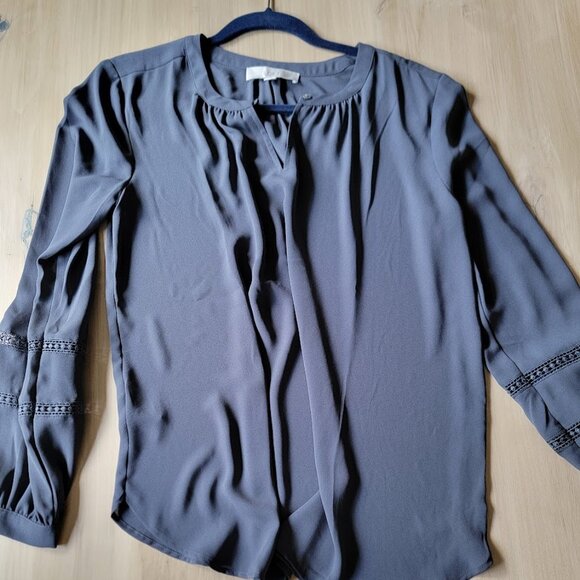 Loft Blouse - Picture 1 of 4
